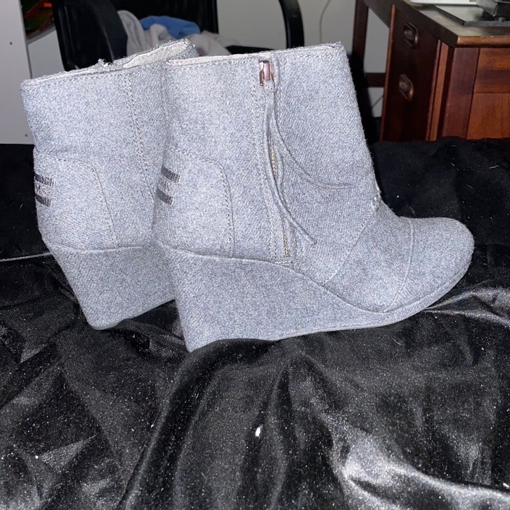 Toms Desert Suede Bootie